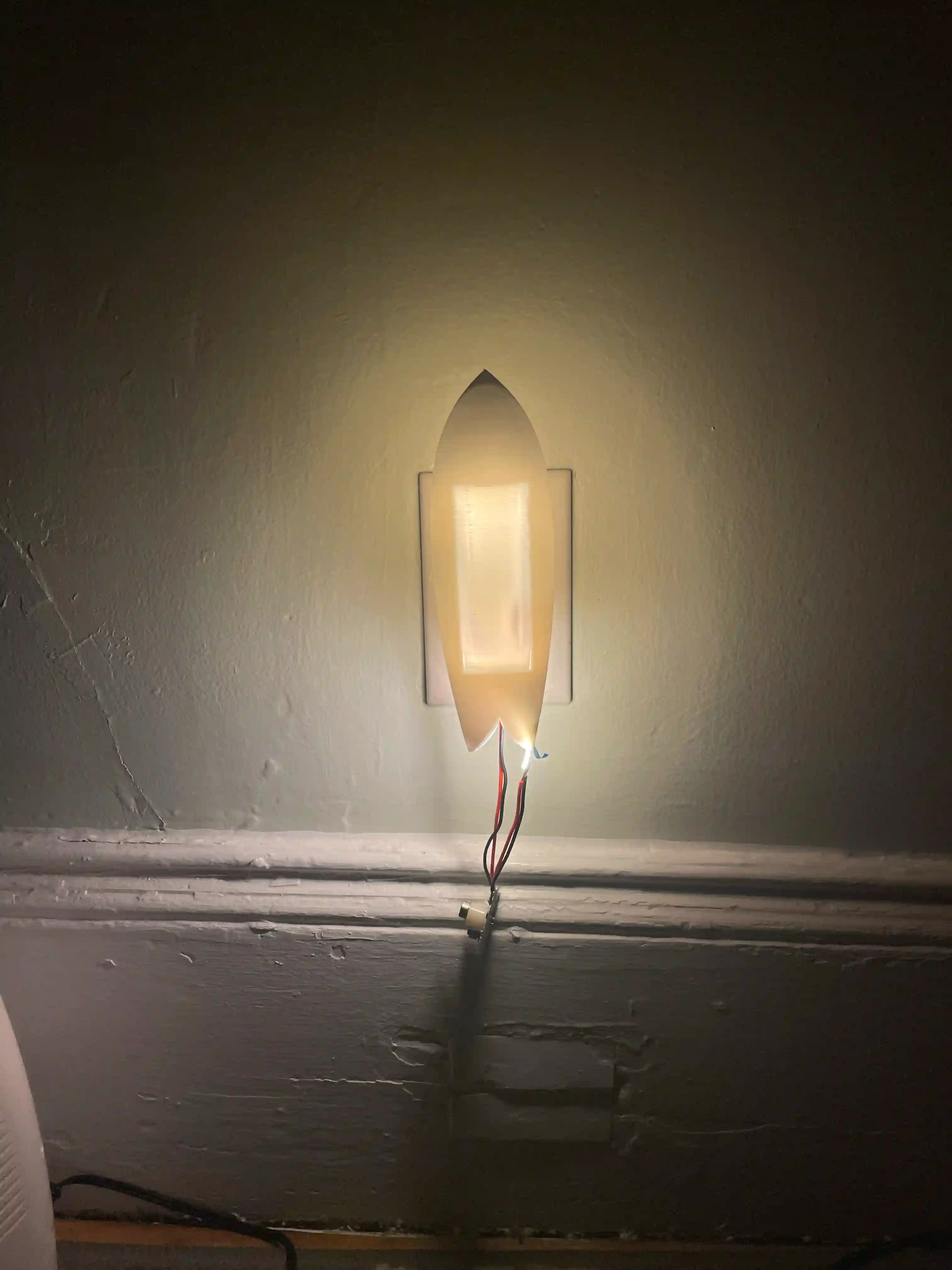 Surfboard Nightlight - Image 7
