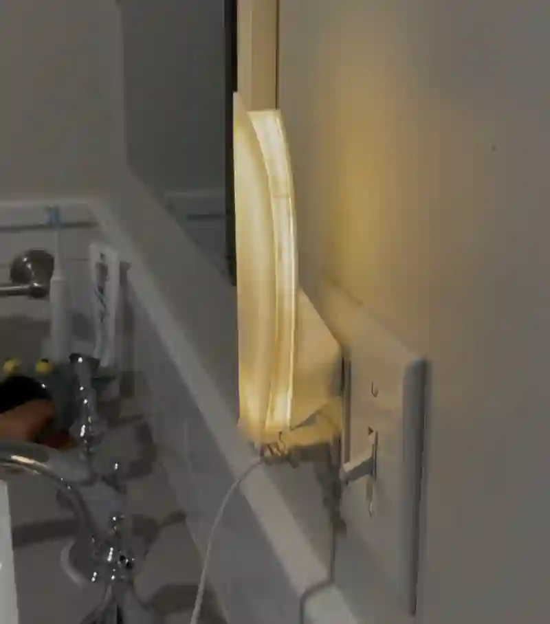 Surfboard Nightlight - Image 10