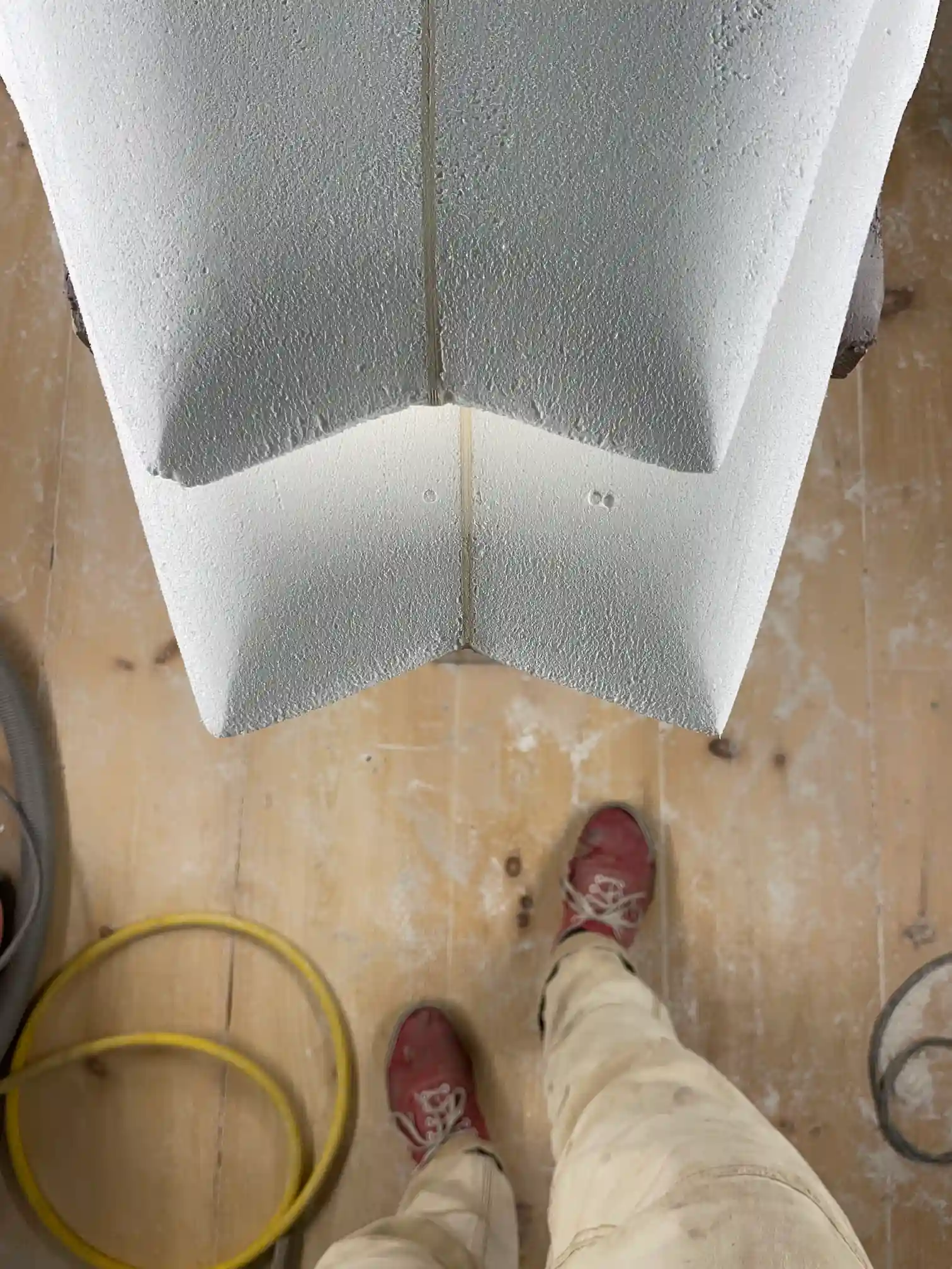 Surfboard Building with EPS and Epoxy - Image 4
